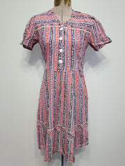 German Stripe Print Dress <br> (B-34.5" W-28" H-37")