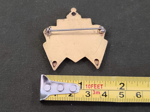 Bundles for Britain (British War Relief Society) Pin