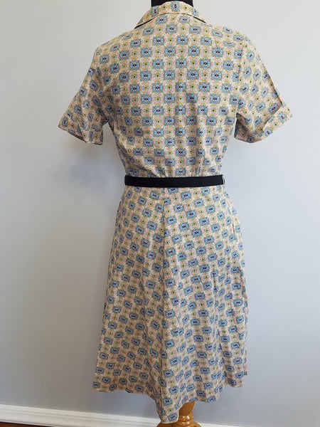 Abstract Print Dress with Ruffles and Rhinestones <br> (B-37 1/2" W-31" H-39 1/2")