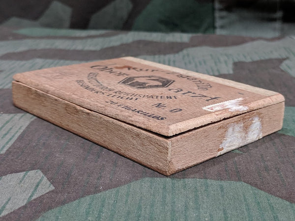 Ober-arzt Cigarillo Box Reichspatent