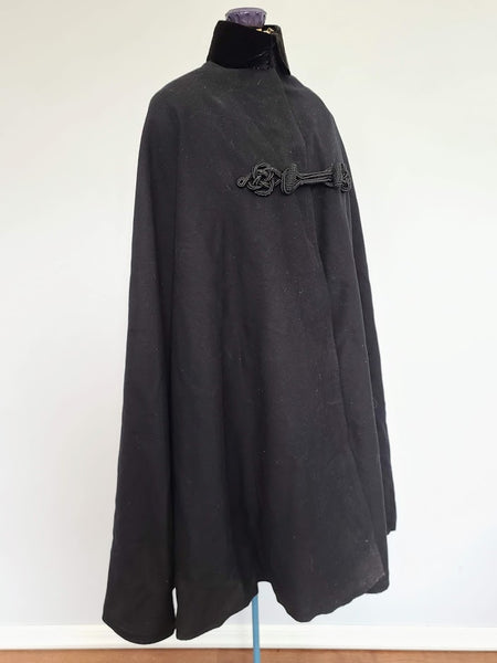 1943 Navy Nurse (NNC) Cape