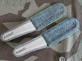 Repro Gebirgsjager Grass Green Piped Shoulder Boards