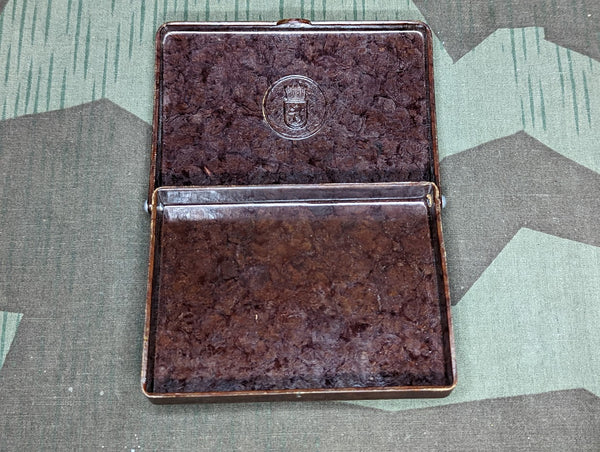 Berlin Bakelite Checkered Lid Cigarette Case