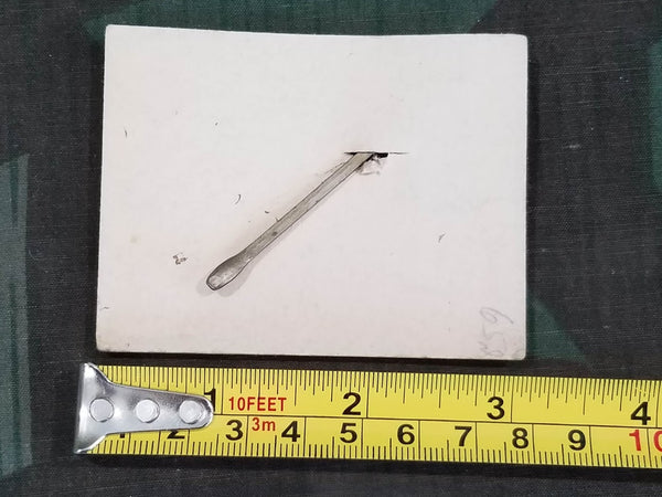 Vintage Tie Clip On Card