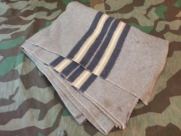 Non-standard WWII German Blanket