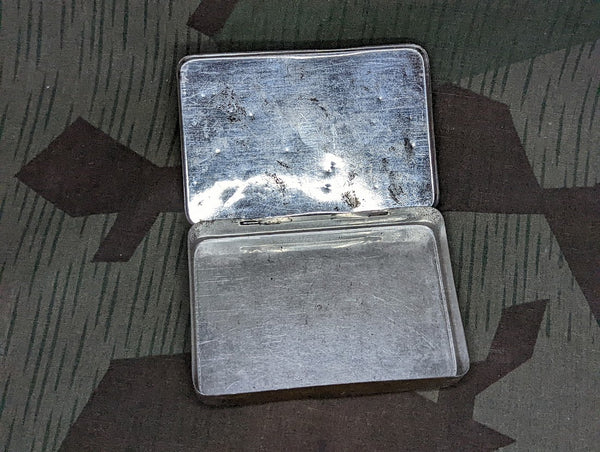 Original 20 Cigarette Tin Halbe-Fünf
