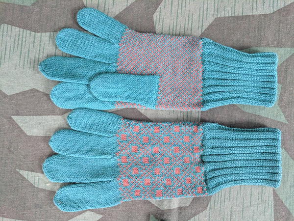 Original German Winter Patterned Gloves