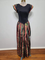 Gown with Colorful Skirt <br> (B-30" W-22" H-full)