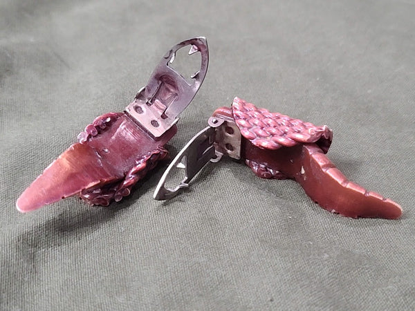 Pair of Bizarre Celluloid Fur Clips