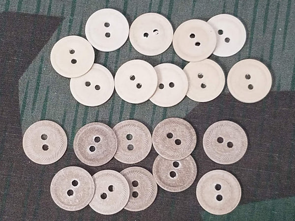 Original WWII German Pressed Paper Buttons 17 mm (Set of 10)