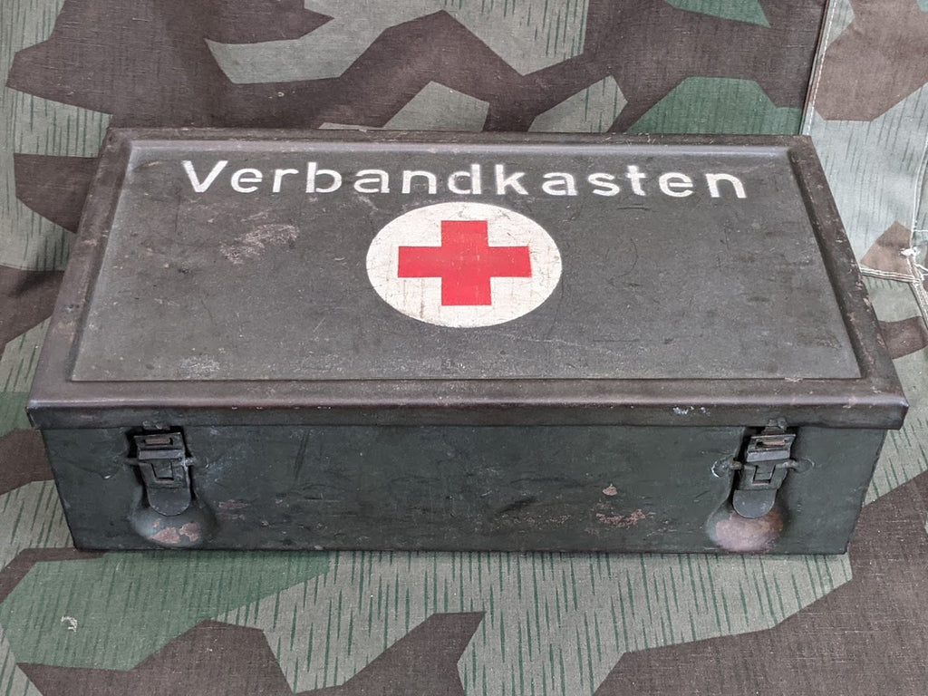 German First Aid Kit Vintage Auto Verbandkasten