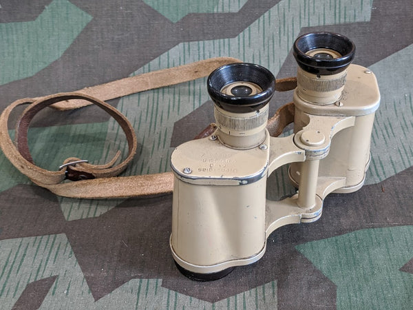 WWII German Tan Binoculars ddx