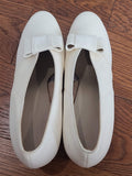 White Marine Corps / USN Bow Pump Shoes Size 10 A