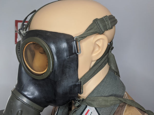 GM38 Gasmask in Over Painted Can Size 3