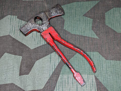 German Multitool Communications Pioneers