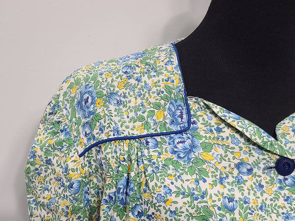 Blue and Green Flower Print Button Down Dress <br> (B-44.5" W-37" H-45")