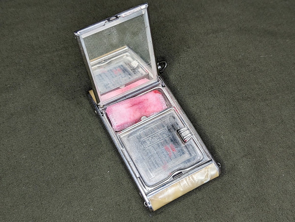 Paratrooper Jump Wings Compact