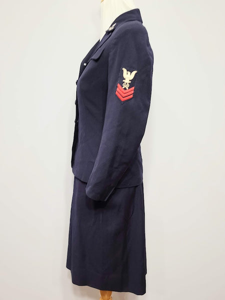 Navy WAVES Uniform: Jacket and Skirt <br> (B-34" W-26" H-36")