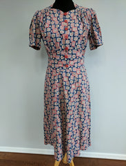 Vintage 1930s / 1940s Novelty Print Feedsack Dress