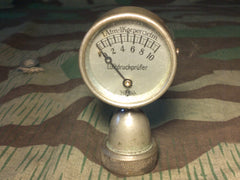 Vintage 1930s German Tire Pressure Gauge