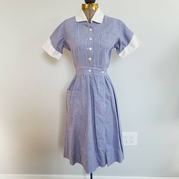 Vintage 1940s / 1950s  WWII-era Nurse Uniform - Dress & Apron (Small)