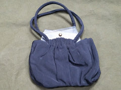 Vintage 1940s Black Purse Handbag with Clear Lucite Clasp