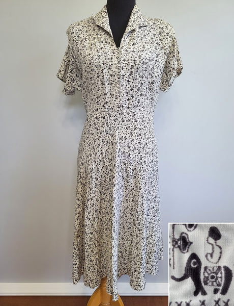 Vintage 1940s Elephant Novelty Print Dress Plus Size