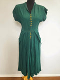 Vintage 1940s Emerald Green Dress with Bakelite Flower Buttons
