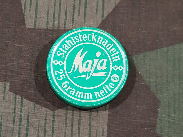 Vintage 1940s German Maja Stahlstecknadeln Sewing Pin/Needle Tin