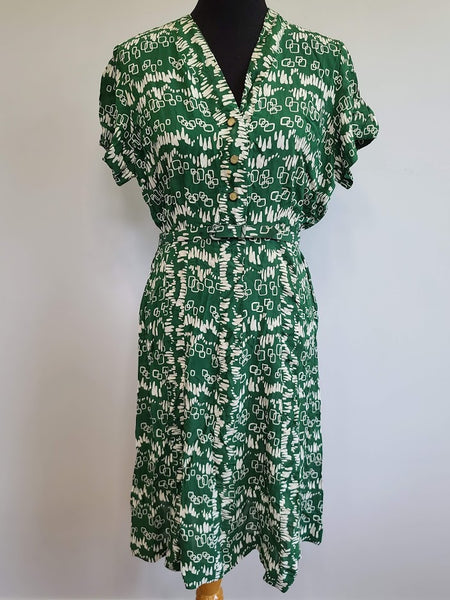 Vintage 1940s Green and White Print Dress Cold Rayon