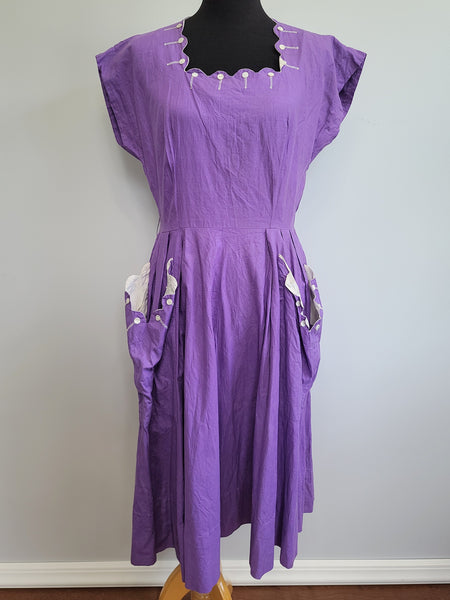Vintage 1940s Purple Dress with Big Pockets