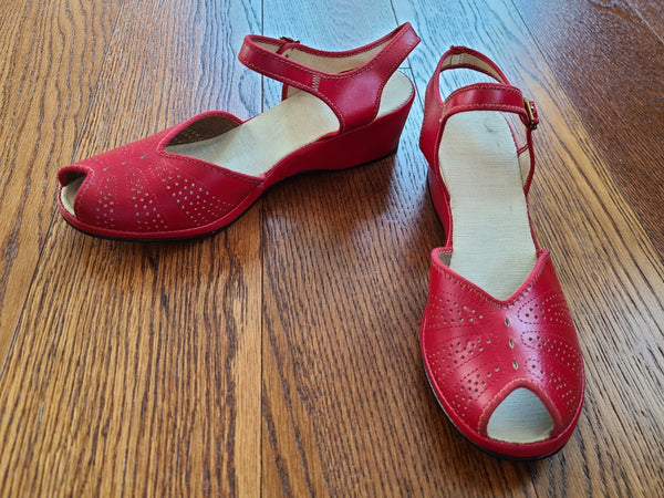 Vintage 1940s Red Peep-Toe Sandals Shoes