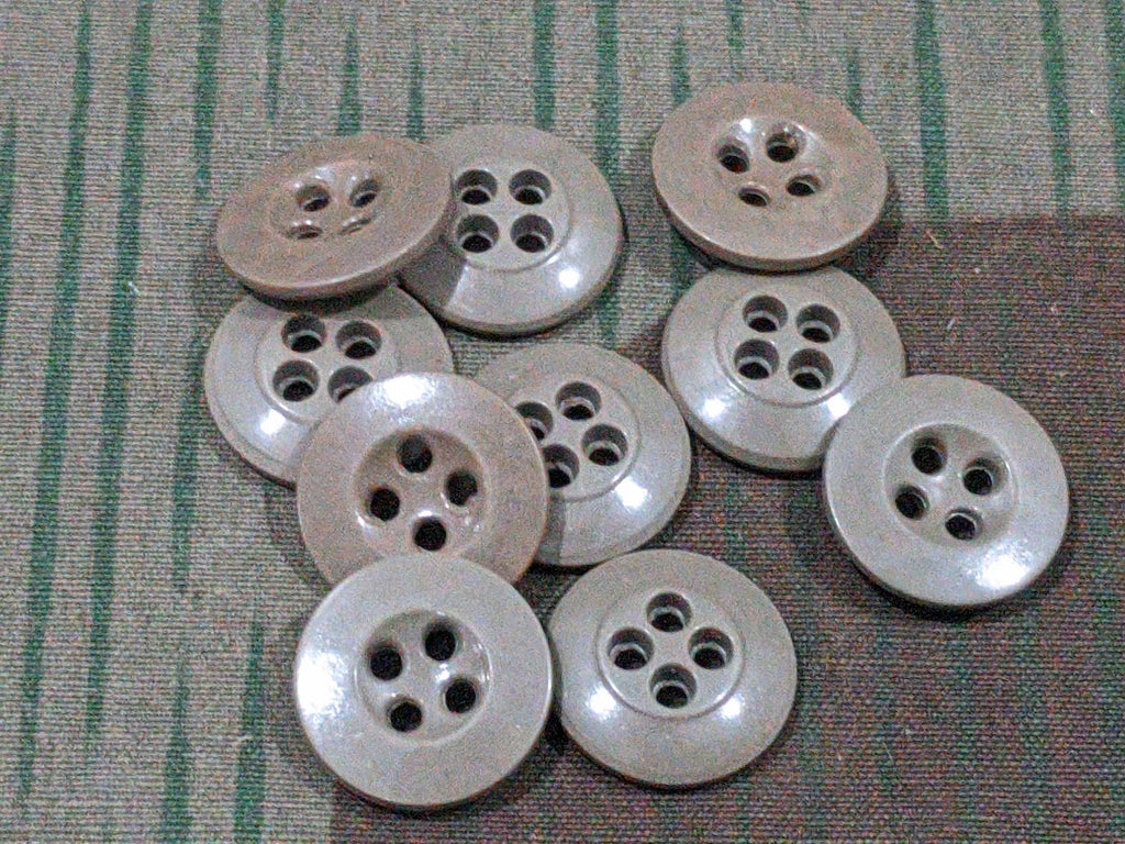 Vintage 1940s Tan Buttons