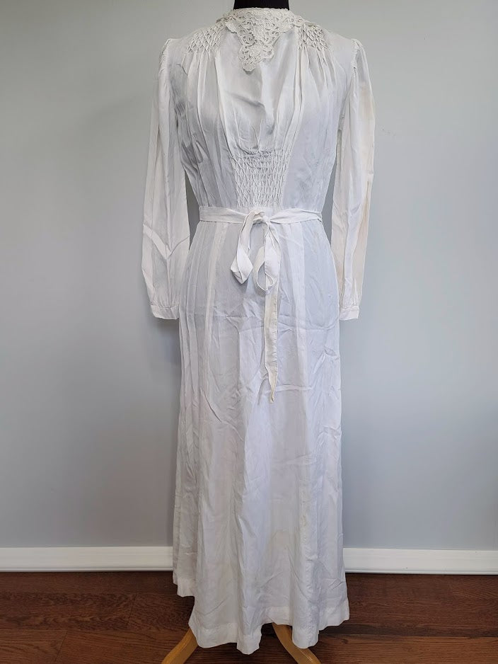 1943 German Wedding Gown (B-38