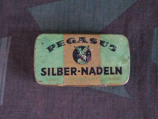 Vintage German Pegasus Gramophone Record Needle Tin