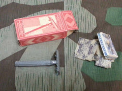 Vintage German Razor in Box w/ Blades