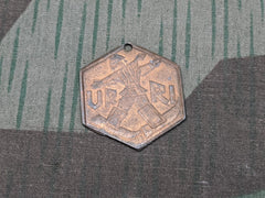 Vintage German Urri Ski und Bergfahrten Fob Charm