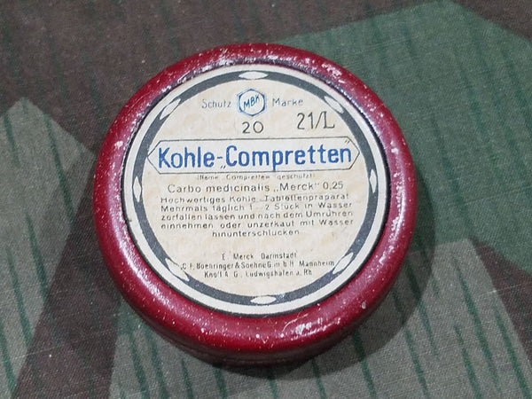 Vintage WWII-era German Kohle Compretten Charcoal Tablets