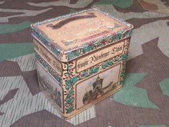 Vintage WWII-era German Türmer Nürnberg Lebkuchen Cookie Tin