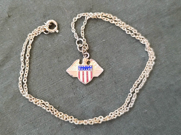Vintage WWII 1940s Patriotic USA Eagle Necklace Sweetheart Homefront