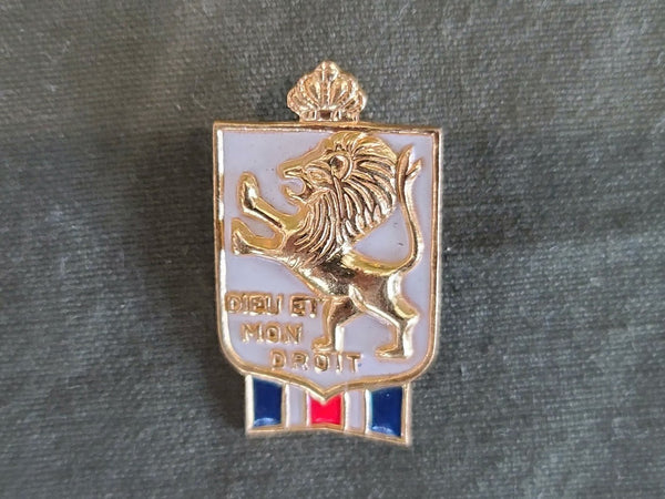 Vintage WWII British War Relief Society Lion Pin Sweetheart