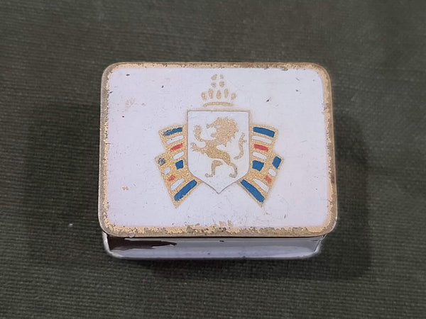 Vintage WWII Bundles for Britain Tiny Box