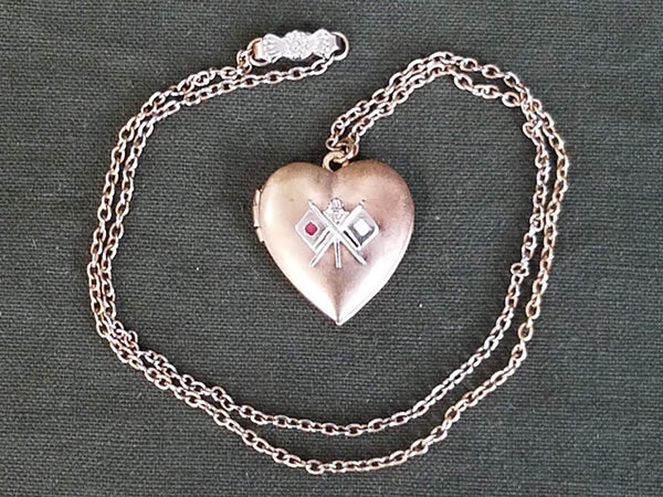 Vintage WWII US Signal Corps Sweetheart Locket Necklace
