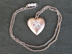 Vintage WWII US Signal Corps Sweetheart Locket Necklace