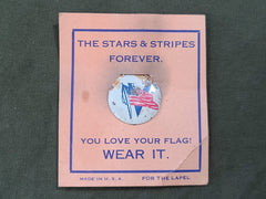 Vintage WWII V for Victory American Flag Tab Button Original Card