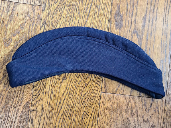 WAVES Uniform: Jacket, Skirt and Garrison Cap PW <br> (B-38" W-27" H-38")