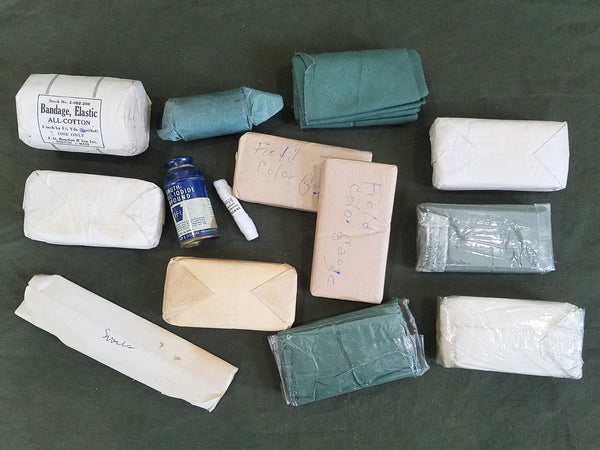 WWII US GI Bandages First Aid Medical Lot