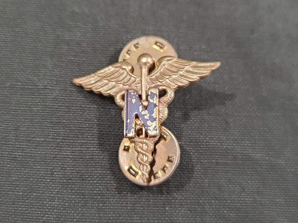 Single Army Nurse Insignia Pin