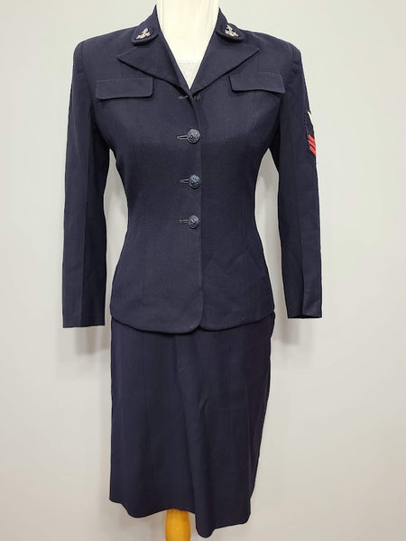 WWII US Navy WAVES Women's Uniform: Jacket and Skirt