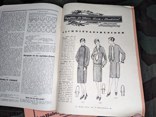 1927 Bilder Woche Magazines (Lot of 3)